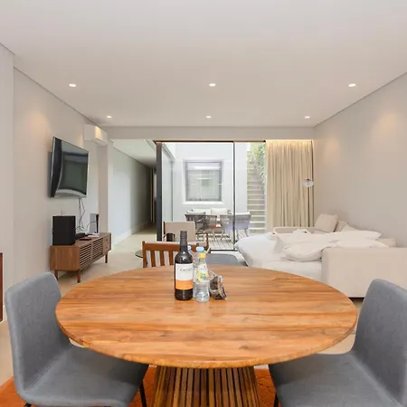 Lägenhet Liiiving In - Pool Paradise