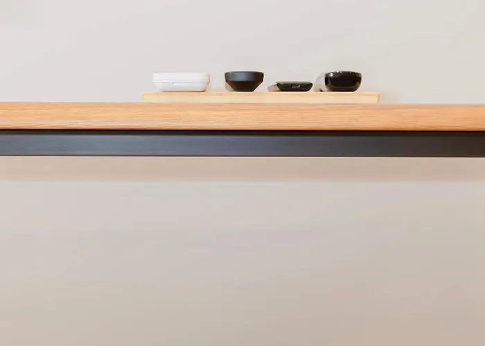 Liiiving In - Pool Paradise Lejlighed *