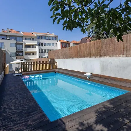 Apartmán Liiiving In - Pool Paradise