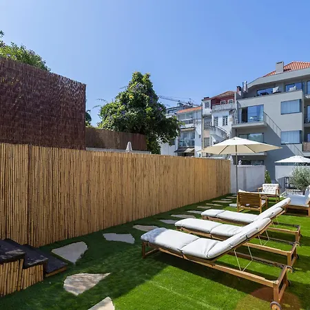 Apartment Liiiving In - Pool Paradise