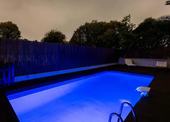 Liiiving In - Pool Paradise * Porto