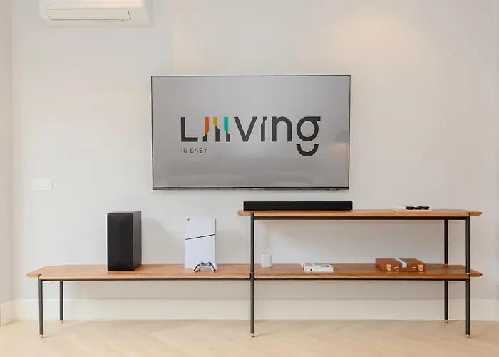 Liiiving In - Pool Paradise Appartement