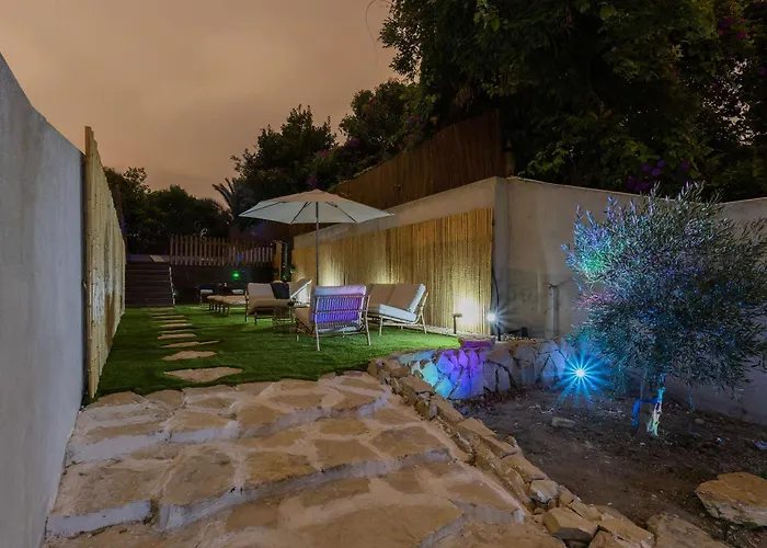 Liiiving In - Pool Paradise Daire Porto