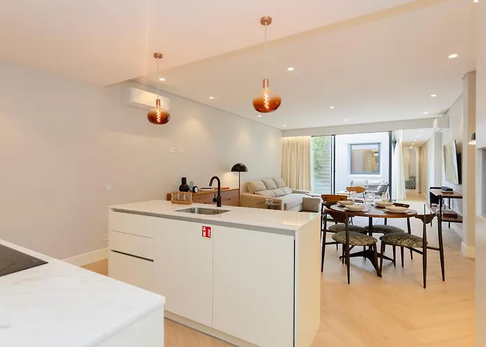 Liiiving In - Pool Paradise Appartement *