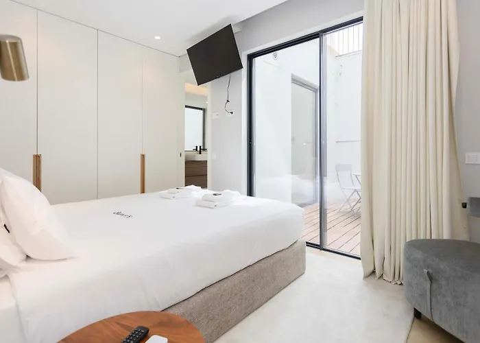 Liiiving In - Pool Paradise Appartement *