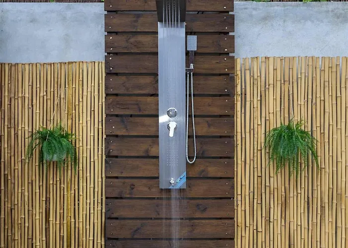 Liiiving In - Pool Paradise Apartmán