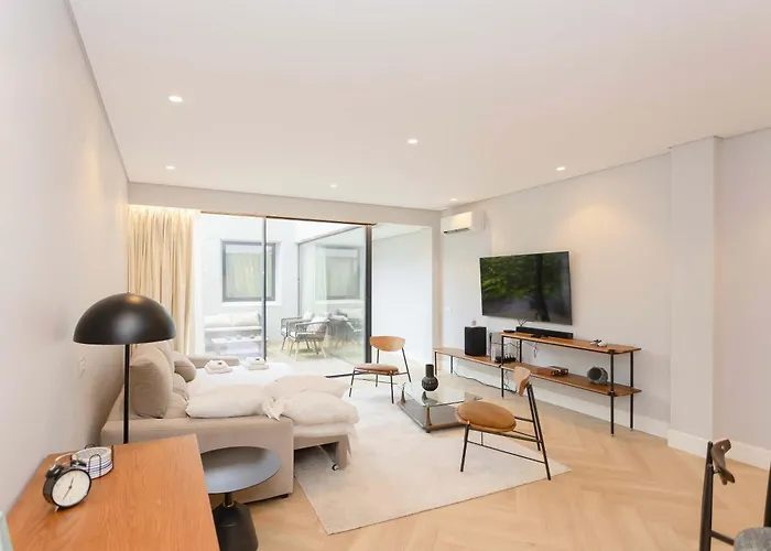 Liiiving In - Pool Paradise Apartmán Porto